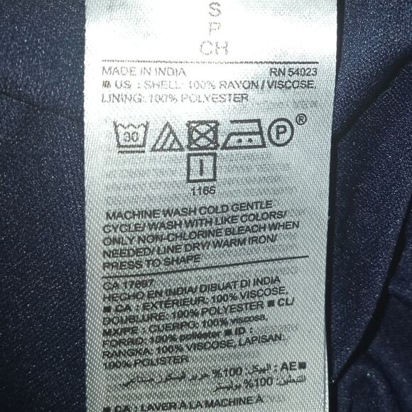 OLD NAVY COLD SHOULDER NAVY FLORAL DTESS SZ.S NWT - Picture 8 of 8